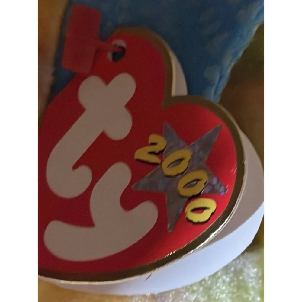 Ty Beanie Baby Aruba the Fish DOB April 8, 2000